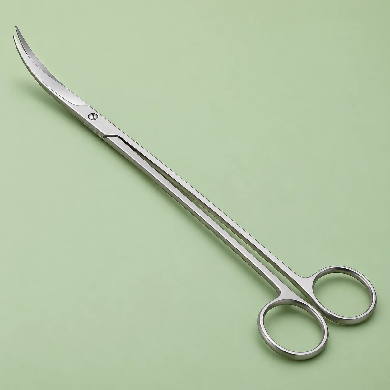 Curved trimming scissors